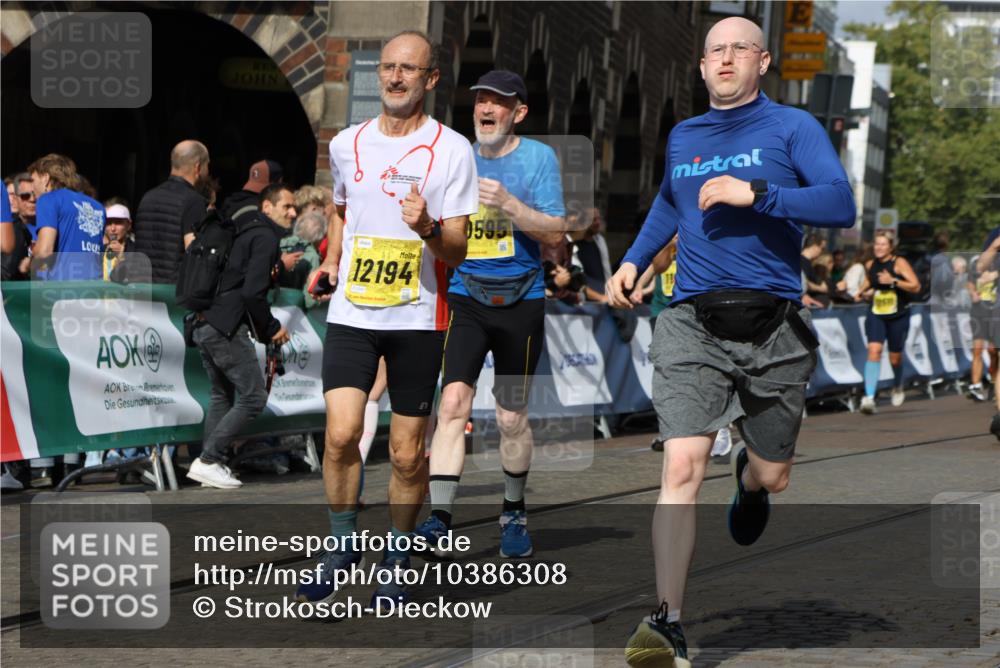 13.09.2026 - 21. swb-Marathon Bremen Strokosch-Dieckow http://msf.ph/oto/10386308 13.09.2026 11:07:50 Ziel 10138, 10205, 10279, 10280, 10363, 10364, 10501, 10505, 10580, 10695, 10748, 10907, 10935, 11123, 11223, 11417, 11643, 11767, 11865, 11899, 11917, 11924, 11934, 12020, 12167, 12168, 12173, 12210, 12277, 12419, 12509, 12536, 10139, 10404, 10493, 10660, 11044, 11378, 11404, 11659, 11831, 11833, 11958, 12024, 12031, 12066, 12160, 12248, 12389 meine-sportfotos.de