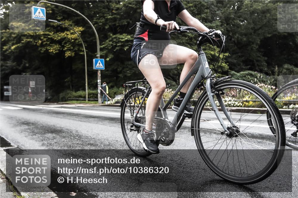 13.09.2026 - Stadtparktriathlon H.Heesch http://msf.ph/oto/10386320 13.09.2026 13:27:16 Radfahren 1258, 1352, 1363, 1477, 1497 meine-sportfotos.de