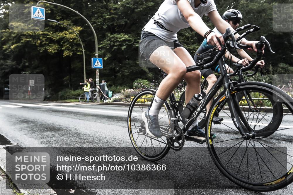 13.09.2026 - Stadtparktriathlon H.Heesch http://msf.ph/oto/10386366 13.09.2026 13:28:02 Radfahren 1348, 1521 meine-sportfotos.de