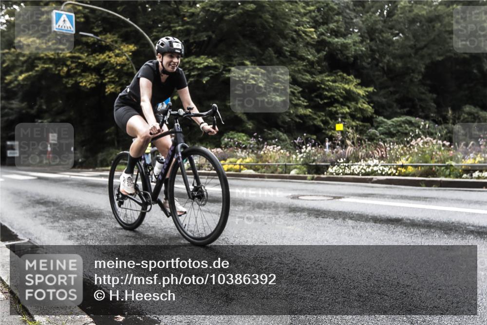 13.09.2026 - Stadtparktriathlon H.Heesch http://msf.ph/oto/10386392 13.09.2026 13:28:08 Radfahren 1334, 1347, 1355, 1356, 1364, 1448, 1458 meine-sportfotos.de