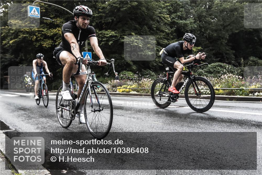 13.09.2026 - Stadtparktriathlon H.Heesch http://msf.ph/oto/10386408 13.09.2026 13:28:24 Radfahren 1353, 1369, 1407, 1464, 1482, 1500 meine-sportfotos.de