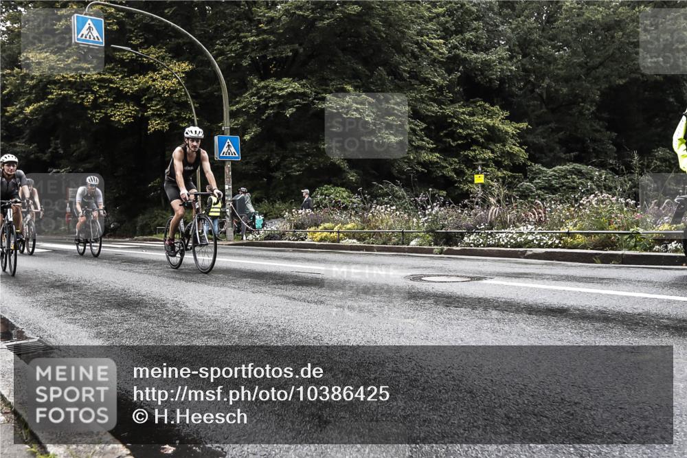 13.09.2026 - Stadtparktriathlon H.Heesch http://msf.ph/oto/10386425 13.09.2026 13:28:28 Radfahren 1369, 1373, 1388, 1407, 1420, 1425, 1464, 1482 meine-sportfotos.de