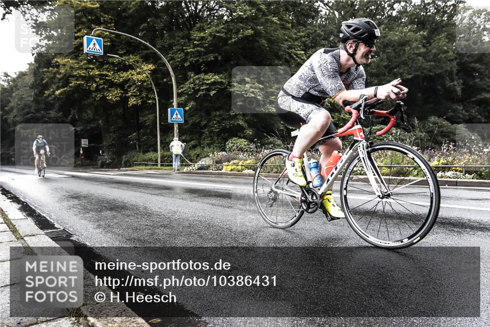 13.09.2026 - Stadtparktriathlon H.Heesch http://msf.ph/oto/10386431 13.09.2026 12:00:25 Radfahren 1005, 1022 meine-sportfotos.de