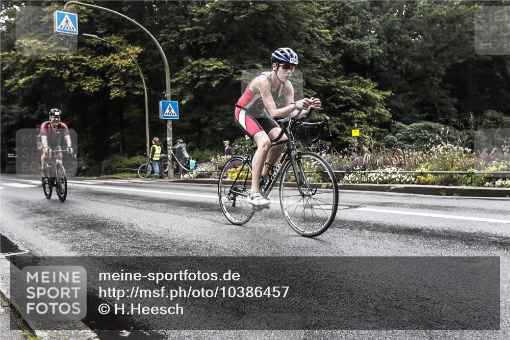 13.09.2026 - Stadtparktriathlon H.Heesch http://msf.ph/oto/10386457 13.09.2026 13:28:34 Radfahren 1377, 1414, 1444, 1461, 1506, 1514, 1519 meine-sportfotos.de