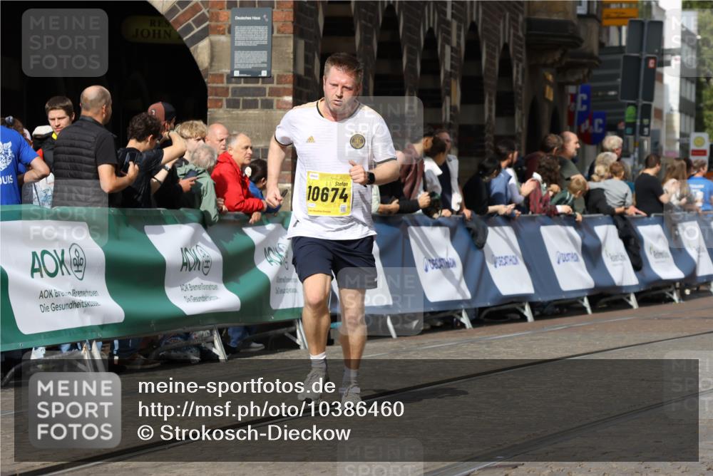 13.09.2026 - 21. swb-Marathon Bremen Strokosch-Dieckow http://msf.ph/oto/10386460 13.09.2026 11:08:00 Ziel 10138, 10279, 10280, 10363, 10364, 10501, 10505, 10580, 10595, 10661, 10830, 10871, 10907, 10935, 10937, 11037, 11223, 11515, 11643, 11899, 11924, 11934, 12097, 12167, 12168, 12194, 12277, 12307, 12419, 12509, 12511, 12512, 10135, 10188, 10404, 10493, 10767, 10793, 10851, 10859, 11032, 11263, 11404, 11659, 11831, 11833, 11958, 12160, 12248, 12325, 12384, 12389 meine-sportfotos.de
