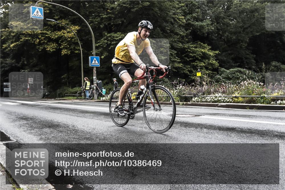 13.09.2026 - Stadtparktriathlon H.Heesch http://msf.ph/oto/10386469 13.09.2026 13:28:37 Radfahren 1333, 1377, 1414, 1444, 1506, 1514 meine-sportfotos.de