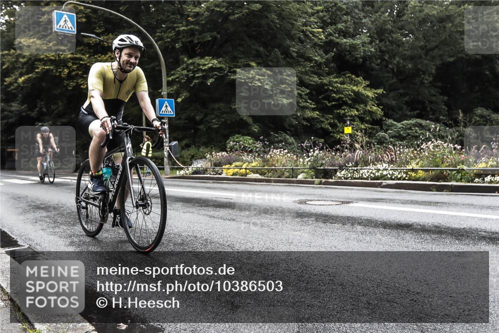 13.09.2026 - Stadtparktriathlon H.Heesch http://msf.ph/oto/10386503 13.09.2026 13:29:24 Radfahren 1212, 1237, 1386, 1406, 1430 meine-sportfotos.de