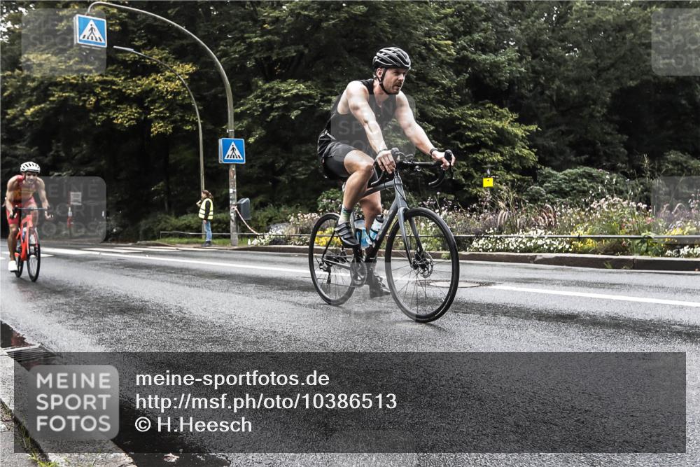 13.09.2026 - Stadtparktriathlon H.Heesch http://msf.ph/oto/10386513 13.09.2026 13:29:26 Radfahren 1212, 1237, 1386, 1406, 1430, 1453 meine-sportfotos.de