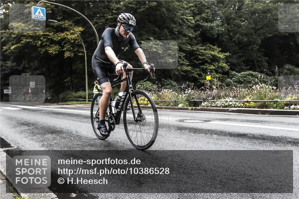 13.09.2026 - Stadtparktriathlon H.Heesch http://msf.ph/oto/10386528 13.09.2026 13:29:38 Radfahren 1360, 1435 meine-sportfotos.de