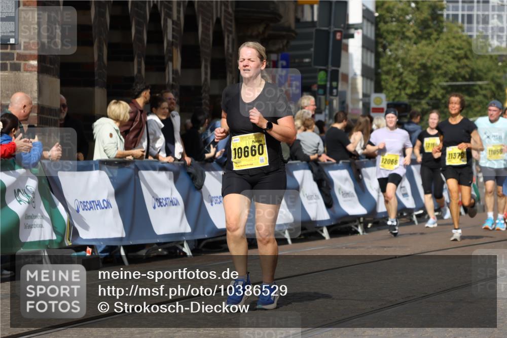 13.09.2026 - 21. swb-Marathon Bremen Strokosch-Dieckow http://msf.ph/oto/10386529 13.09.2026 11:08:03 Ziel 10279, 10280, 10363, 10364, 10501, 10505, 10580, 10595, 10661, 10674, 10830, 10871, 10907, 10935, 10937, 11037, 11223, 11515, 11643, 11899, 11924, 11934, 12024, 12097, 12167, 12168, 12194, 12277, 12307, 12419, 12509, 12511, 12512, 10135, 10188, 10404, 10493, 10767, 10793, 10851, 10859, 11032, 11263, 11659, 11831, 12160, 12248, 12325, 12384, 12389 meine-sportfotos.de