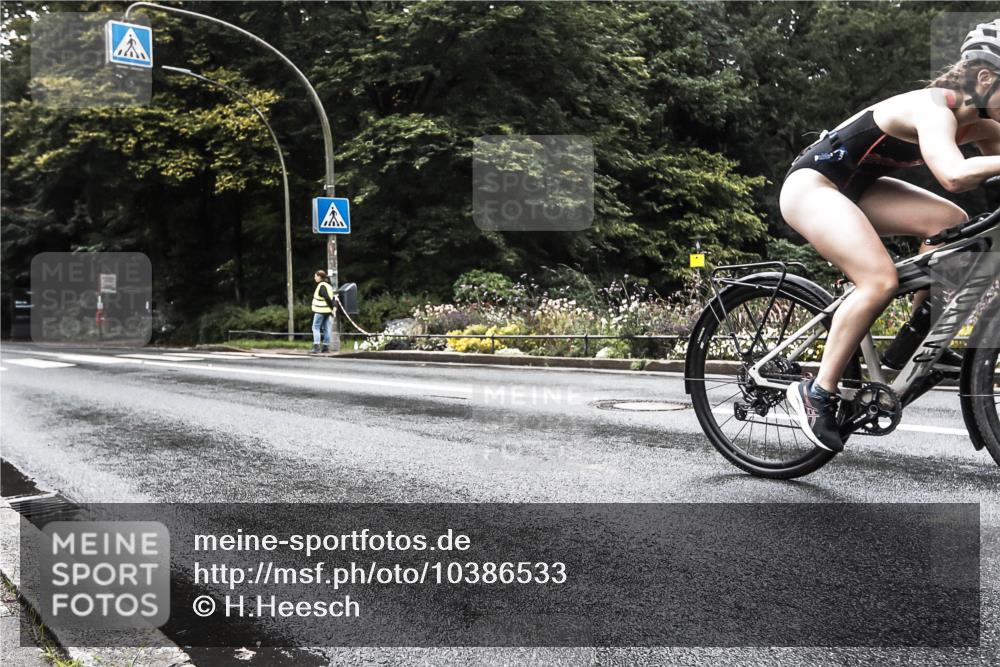 13.09.2026 - Stadtparktriathlon H.Heesch http://msf.ph/oto/10386533 13.09.2026 13:29:43 Radfahren 1385 meine-sportfotos.de