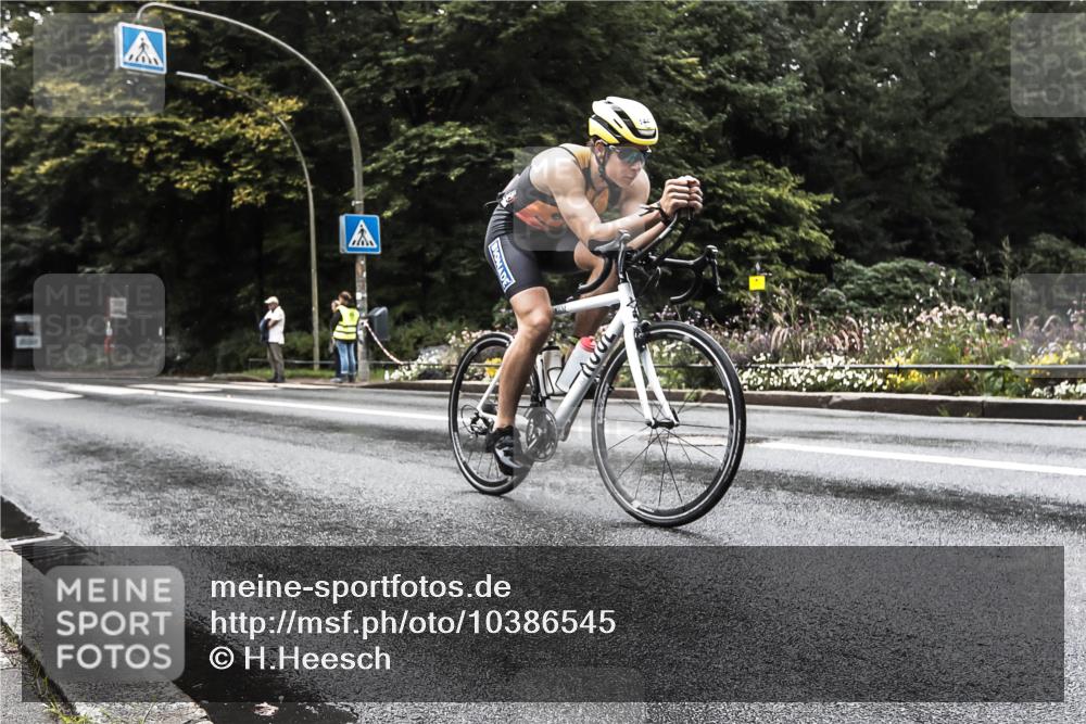 13.09.2026 - Stadtparktriathlon H.Heesch http://msf.ph/oto/10386545 13.09.2026 13:30:05 Radfahren 1391, 1413, 1447 meine-sportfotos.de