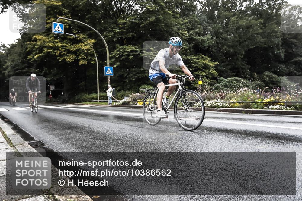 13.09.2026 - Stadtparktriathlon H.Heesch http://msf.ph/oto/10386562 13.09.2026 12:02:00 Radfahren 844, 871, 985, 1033, 1062, 1063 meine-sportfotos.de