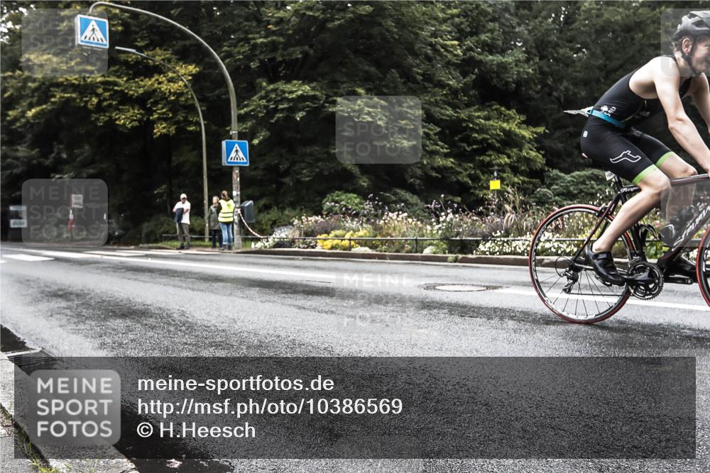 13.09.2026 - Stadtparktriathlon H.Heesch http://msf.ph/oto/10386569 13.09.2026 13:30:29 Radfahren 1524 meine-sportfotos.de