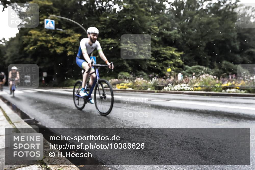 13.09.2026 - Stadtparktriathlon H.Heesch http://msf.ph/oto/10386626 13.09.2026 12:02:31 Radfahren 729, 849, 880, 959, 987, 1016 meine-sportfotos.de