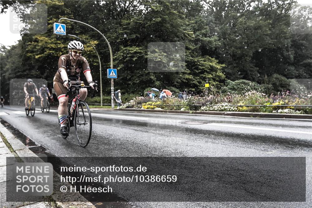 13.09.2026 - Stadtparktriathlon H.Heesch http://msf.ph/oto/10386659 13.09.2026 12:02:48 Radfahren 755, 859, 1020, 1044 meine-sportfotos.de