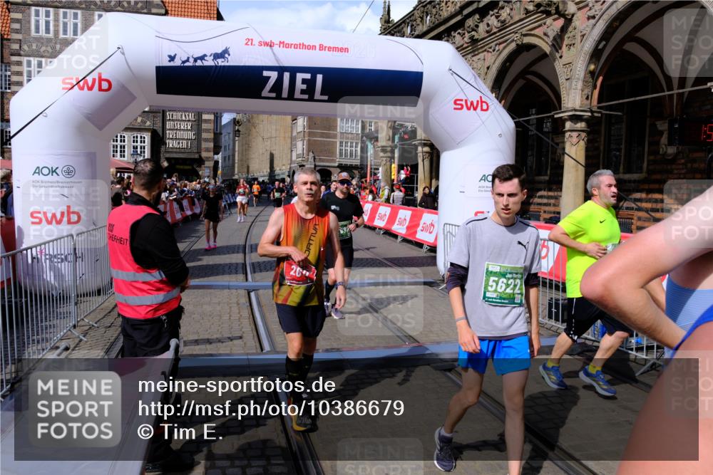 13.09.2026 - 21. swb-Marathon Bremen Tim E. http://msf.ph/oto/10386679 13.09.2026 13:26:14 Ziel 150, 1163, 1647, 2033, 2062, 2666, 2708, 2781, 2987, 3248, 3516, 3722, 4067, 4161, 4411, 4476, 4842, 5013, 5558, 5622, 5701, 6135, 6605, 7638, 7780, 8271, 8361, 8592, 9266, 9794 meine-sportfotos.de