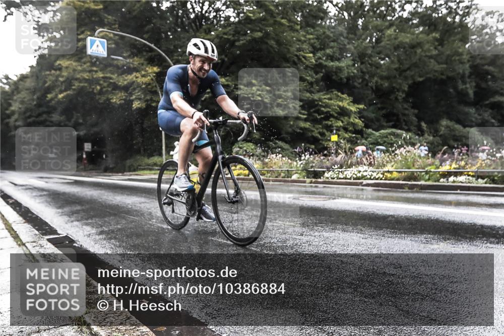 13.09.2026 - Stadtparktriathlon H.Heesch http://msf.ph/oto/10386884 13.09.2026 12:05:28 Radfahren 847 meine-sportfotos.de