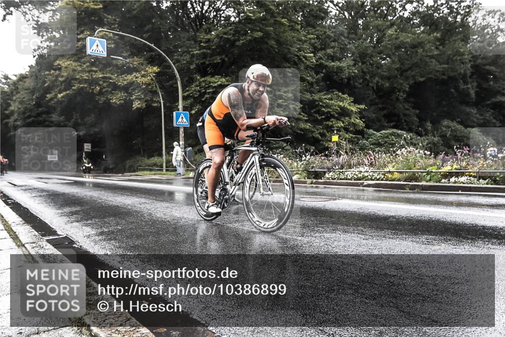 13.09.2026 - Stadtparktriathlon H.Heesch http://msf.ph/oto/10386899 13.09.2026 12:05:45 Radfahren 918, 920, 954, 1009, 1037 meine-sportfotos.de