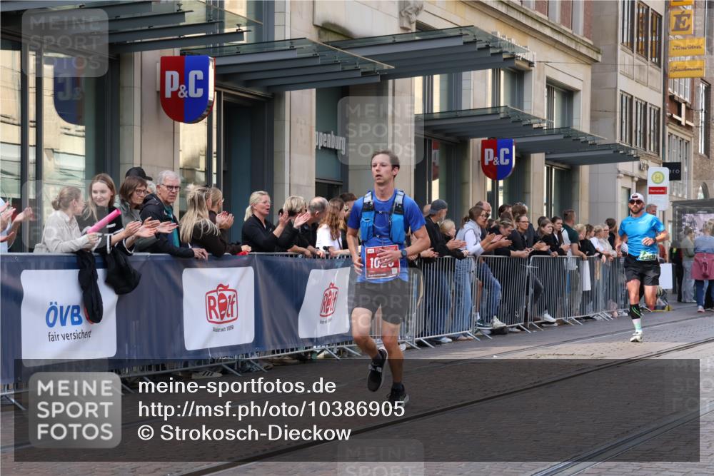 13.09.2026 - 21. swb-Marathon Bremen Strokosch-Dieckow http://msf.ph/oto/10386905 13.09.2026 12:54:46 Ziel 3744, 13085, 1020 meine-sportfotos.de