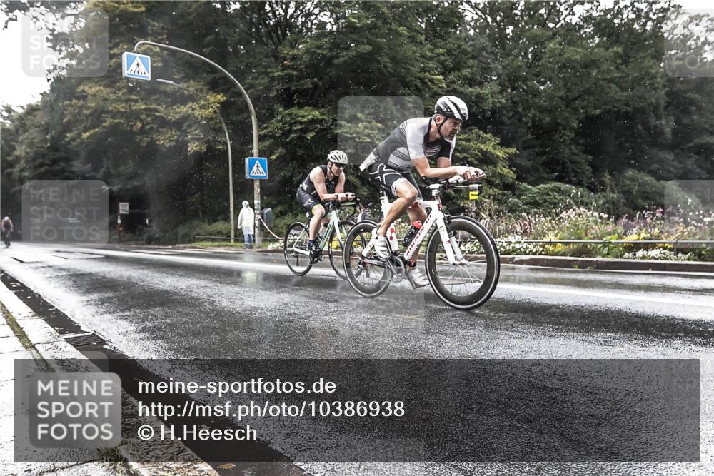 13.09.2026 - Stadtparktriathlon H.Heesch http://msf.ph/oto/10386938 13.09.2026 12:06:20 Radfahren 884, 903, 955, 1007, 1045 meine-sportfotos.de