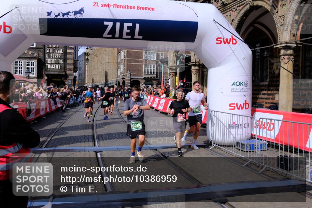 13.09.2026 - 21. swb-Marathon Bremen Tim E. http://msf.ph/oto/10386959 13.09.2026 13:26:38 Ziel 1649, 2434, 2658, 3603, 3983, 4723, 5747, 5854, 5906, 5934, 5992, 6230, 6639, 7626, 8817, 13195 meine-sportfotos.de