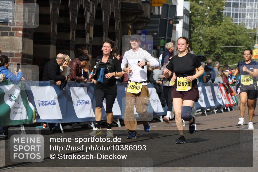 13.09.2026 - 21. swb-Marathon Bremen Strokosch-Dieckow http://msf.ph/oto/10386993 13.09.2026 11:08:31 Ziel 10135, 10188, 10404, 10493, 10767, 10793, 10851, 10859, 11032, 11044, 11263, 11378, 11404, 11509, 11659, 11831, 11833, 11958, 12160, 12248, 12325, 12384, 12389, 10229, 10399, 10609, 11065, 11358, 11421, 11678, 11710, 11718, 11834, 12162 meine-sportfotos.de