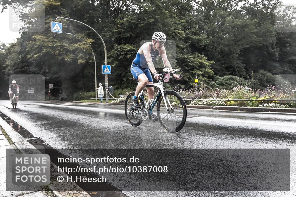 13.09.2026 - Stadtparktriathlon H.Heesch http://msf.ph/oto/10387008 13.09.2026 12:07:08 Radfahren 803, 851, 902, 957, 1035, 1061 meine-sportfotos.de