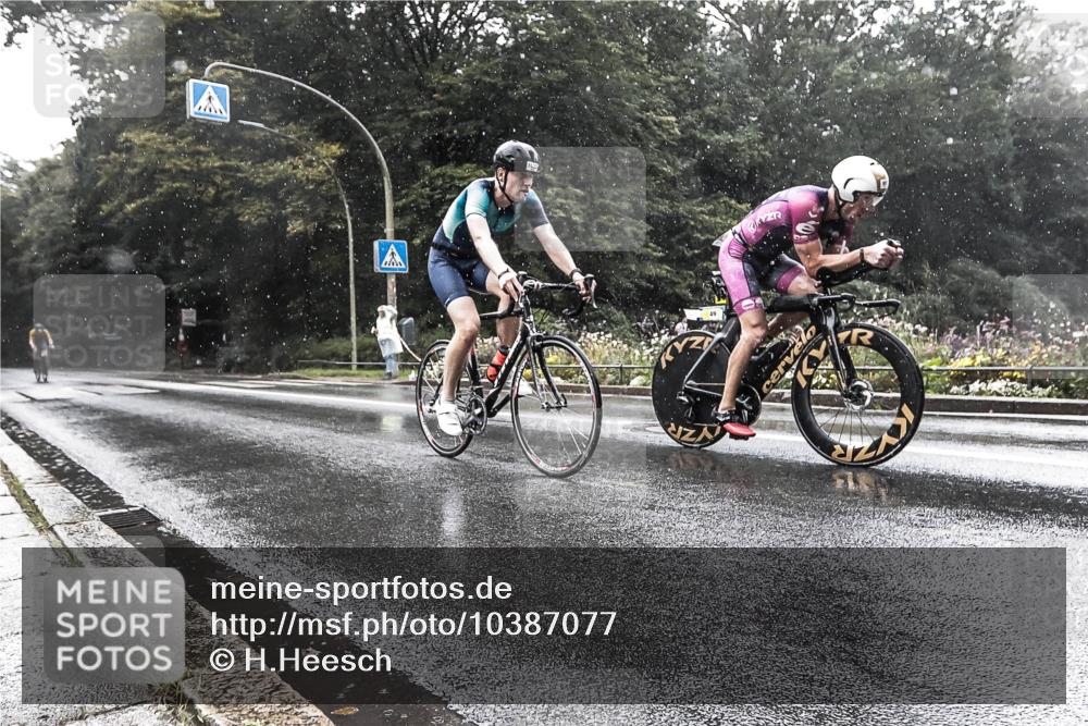 13.09.2026 - Stadtparktriathlon H.Heesch http://msf.ph/oto/10387077 13.09.2026 12:07:58 Radfahren 829, 866, 985, 1017, 1021, 1022 meine-sportfotos.de