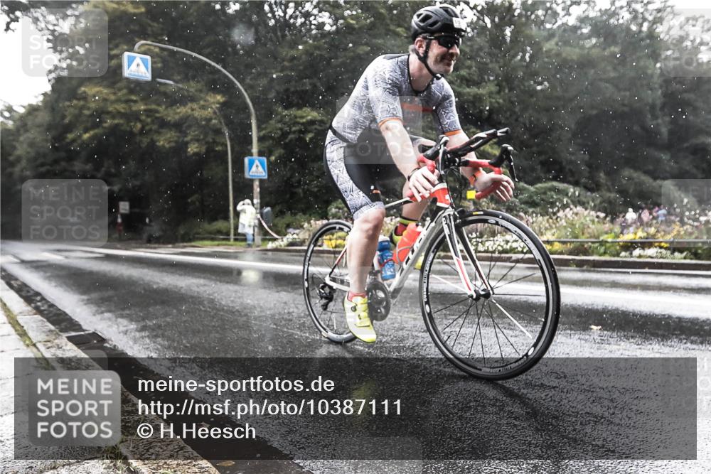 13.09.2026 - Stadtparktriathlon H.Heesch http://msf.ph/oto/10387111 13.09.2026 12:08:55 Radfahren 1005 meine-sportfotos.de