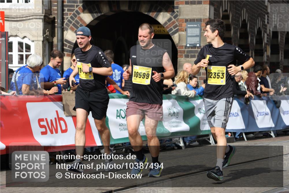 13.09.2026 - 21. swb-Marathon Bremen Strokosch-Dieckow http://msf.ph/oto/10387494 13.09.2026 11:09:01 Ziel 10229, 10399, 10469, 10609, 11065, 11358, 11421, 11678, 11710, 11718, 11834, 12162, 12256, 12516, 12517, 10314, 10321, 10570, 10630, 10686, 10983, 11091, 11138, 11304, 11578, 11764, 11987, 12155, 12192, 12337, 12554 meine-sportfotos.de