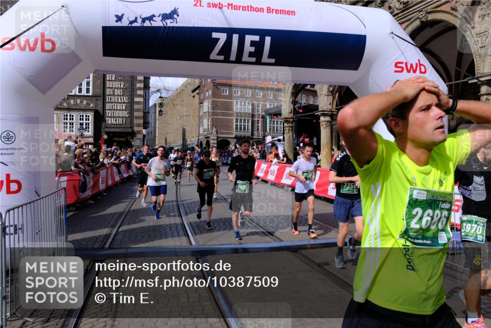 13.09.2026 - 21. swb-Marathon Bremen Tim E. http://msf.ph/oto/10387509 13.09.2026 13:28:07 Ziel 440, 488, 534, 762, 1456, 1932, 2686, 3013, 3135, 3480, 3576, 3970, 4106, 4133, 4265, 4496, 4593, 4744, 5462, 6067, 6468, 6522, 7042, 7138, 7358, 8188, 8351, 9067, 9145, 9494, 9727, 13069, 13198 meine-sportfotos.de