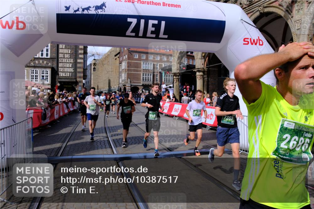 13.09.2026 - 21. swb-Marathon Bremen Tim E. http://msf.ph/oto/10387517 13.09.2026 13:28:07 Ziel 440, 488, 534, 762, 1456, 1932, 2686, 3013, 3135, 3480, 3576, 3970, 4106, 4133, 4265, 4496, 4593, 4744, 5462, 6067, 6468, 6522, 7042, 7138, 7358, 8188, 8351, 9067, 9145, 9494, 9727, 13069, 13198 meine-sportfotos.de