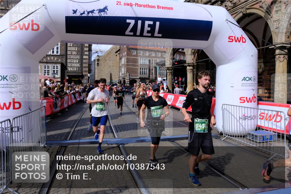 13.09.2026 - 21. swb-Marathon Bremen Tim E. http://msf.ph/oto/10387543 13.09.2026 13:28:08 Ziel 440, 488, 534, 762, 1456, 1932, 2686, 3013, 3135, 3480, 3576, 3970, 4106, 4133, 4265, 4496, 4593, 4744, 5462, 6067, 6468, 6522, 7042, 7138, 7358, 8188, 8351, 9067, 9145, 9494, 9727, 13069, 13198 meine-sportfotos.de