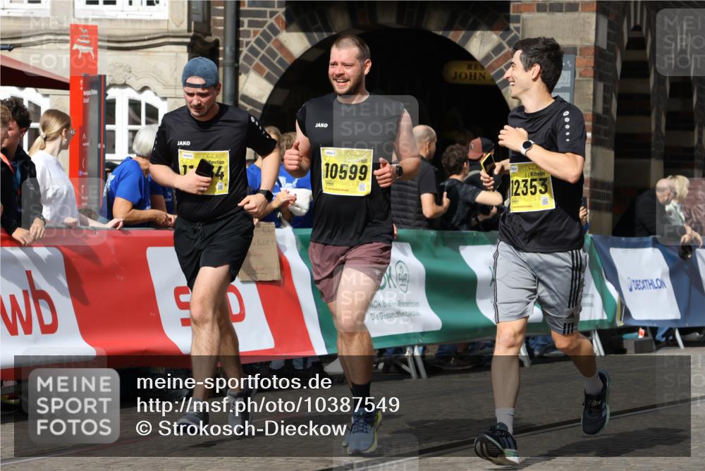 13.09.2026 - 21. swb-Marathon Bremen Strokosch-Dieckow http://msf.ph/oto/10387549 13.09.2026 11:09:01 Ziel 10229, 10399, 10469, 10609, 11065, 11358, 11421, 11678, 11710, 11718, 11834, 12162, 12256, 12516, 12517, 10314, 10321, 10570, 10630, 10686, 10983, 11091, 11138, 11304, 11578, 11764, 11987, 12155, 12192, 12337, 12554 meine-sportfotos.de