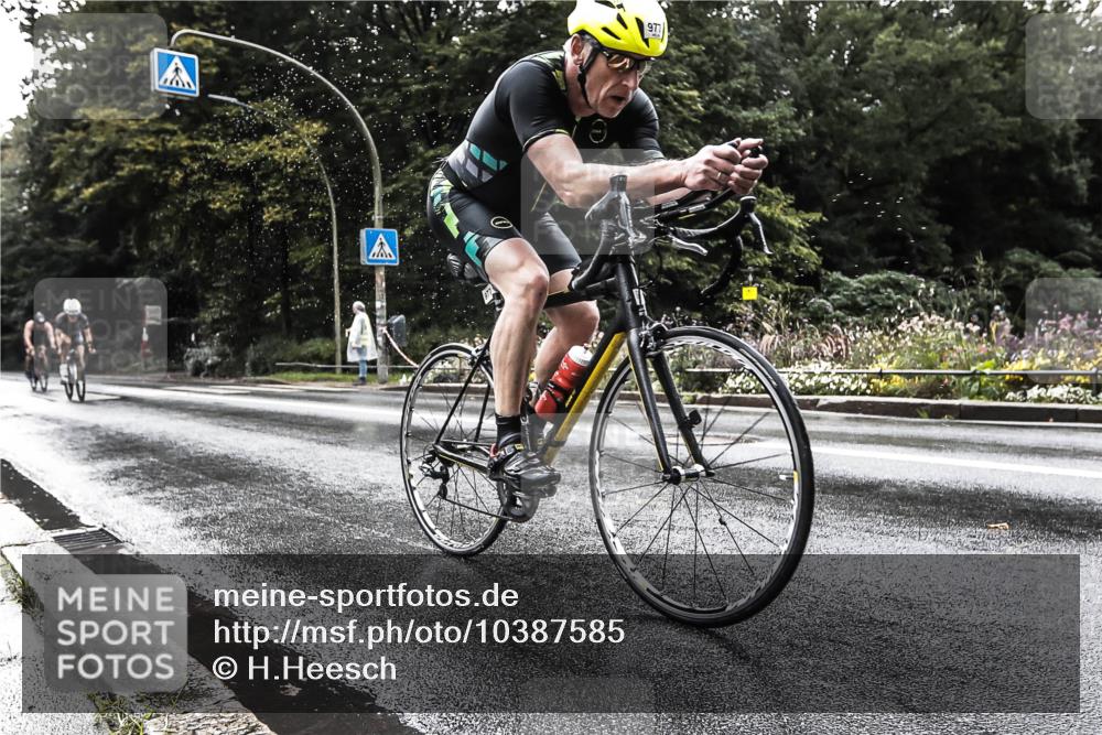 13.09.2026 - Stadtparktriathlon H.Heesch http://msf.ph/oto/10387585 13.09.2026 12:17:18 Radfahren 965, 977, 995, 1044, 1111, 1114, 1174 meine-sportfotos.de