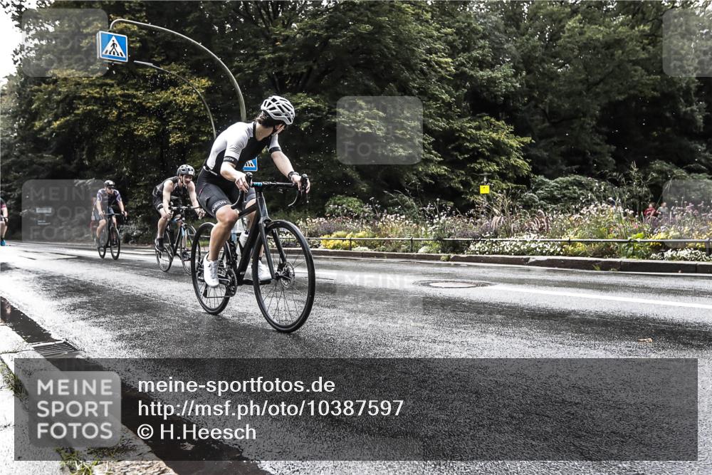 13.09.2026 - Stadtparktriathlon H.Heesch http://msf.ph/oto/10387597 13.09.2026 12:17:20 Radfahren 852, 965, 977, 995, 1044, 1085, 1111, 1114, 1174 meine-sportfotos.de