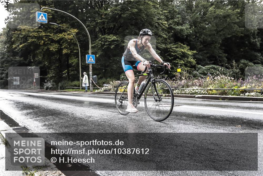 13.09.2026 - Stadtparktriathlon H.Heesch http://msf.ph/oto/10387612 13.09.2026 12:17:23 Radfahren 852, 995, 1005, 1044, 1085, 1114 meine-sportfotos.de