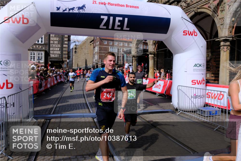 13.09.2026 - 21. swb-Marathon Bremen Tim E. http://msf.ph/oto/10387613 13.09.2026 13:28:11 Ziel 440, 488, 534, 762, 1343, 1456, 1932, 3135, 3480, 3576, 3970, 4106, 4133, 4265, 4496, 4744, 5462, 6468, 6522, 7042, 7138, 7358, 8188, 8351, 8656, 9067, 9145, 9494, 13069, 13198 meine-sportfotos.de