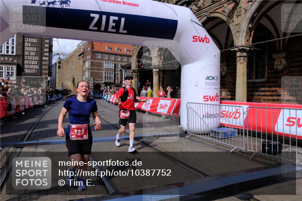 13.09.2026 - 21. swb-Marathon Bremen Tim E. http://msf.ph/oto/10387752 13.09.2026 13:28:22 Ziel 488, 1343, 1456, 3114, 3334, 3480, 4506, 5360, 5462, 6182, 7926, 8188, 8656, 9067, 9145, 9167, 9168, 9543, 9738, 9881, 13069 meine-sportfotos.de