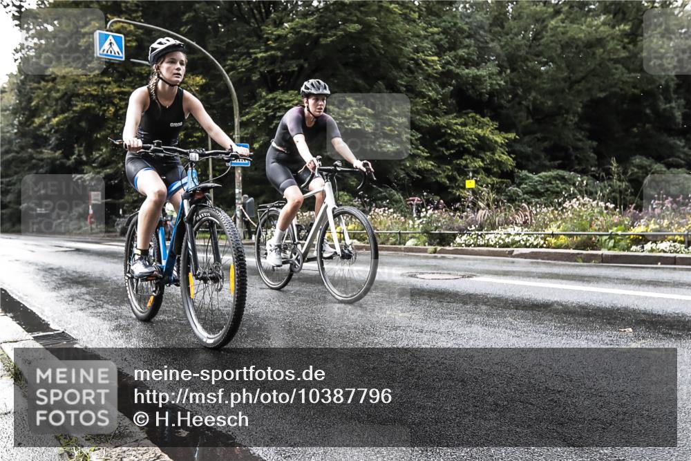 13.09.2026 - Stadtparktriathlon H.Heesch http://msf.ph/oto/10387796 13.09.2026 12:19:33 Radfahren 1134, 1148, 1158, 1181 meine-sportfotos.de