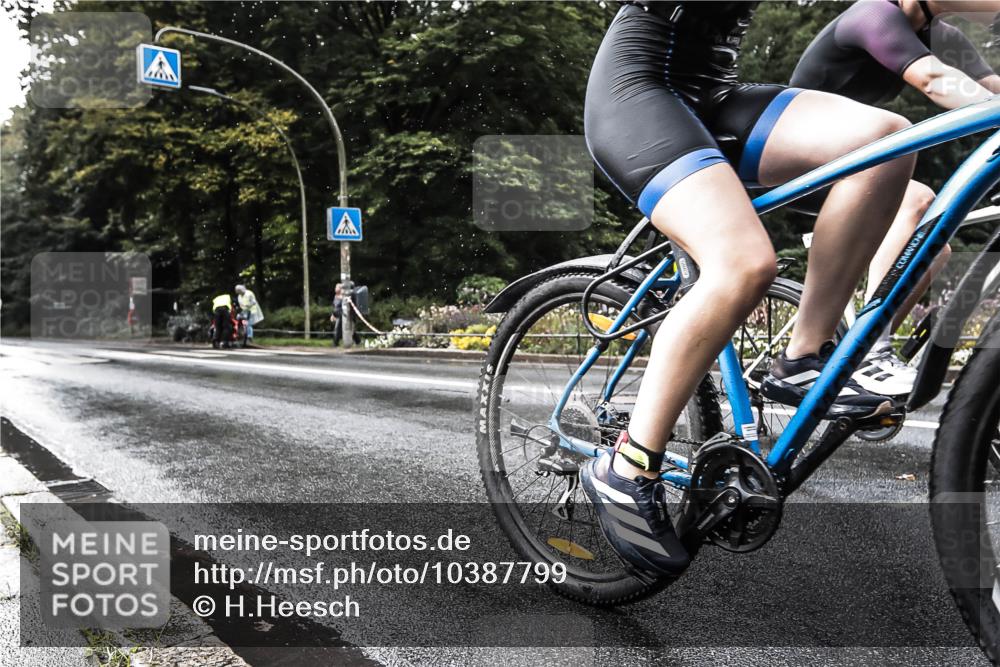 13.09.2026 - Stadtparktriathlon H.Heesch http://msf.ph/oto/10387799 13.09.2026 12:19:34 Radfahren 1134, 1148, 1158, 1181 meine-sportfotos.de