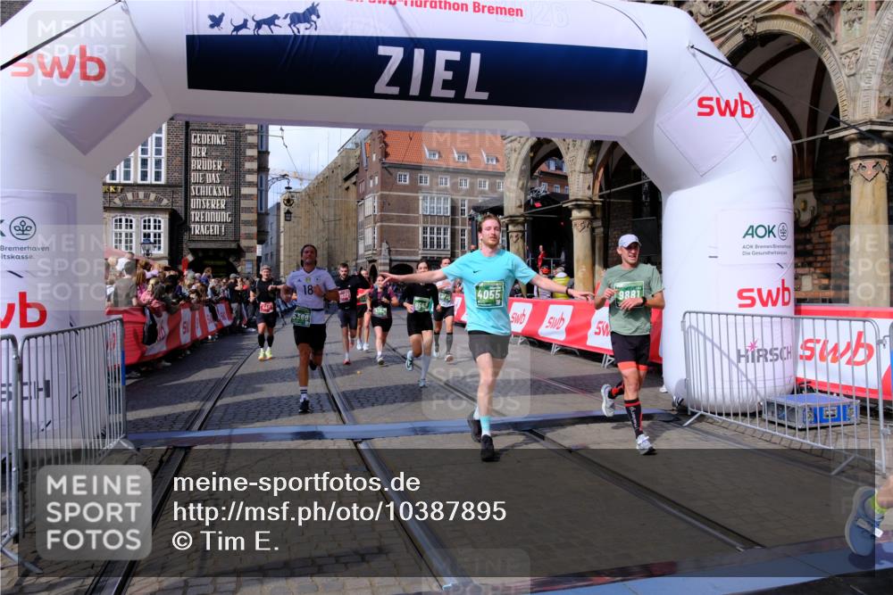 13.09.2026 - 21. swb-Marathon Bremen Tim E. http://msf.ph/oto/10387895 13.09.2026 13:28:32 Ziel 178, 210, 1380, 1460, 2047, 2977, 3114, 3294, 3334, 3597, 4506, 5250, 5360, 5889, 6182, 7926, 8429, 9064, 9167, 9168, 9543, 9549, 9738, 9881 meine-sportfotos.de