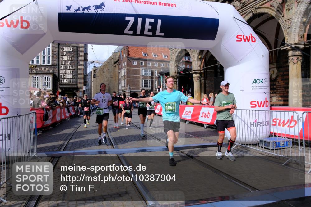 13.09.2026 - 21. swb-Marathon Bremen Tim E. http://msf.ph/oto/10387904 13.09.2026 13:28:32 Ziel 178, 210, 1380, 1460, 2047, 2977, 3114, 3294, 3334, 3597, 4506, 5250, 5360, 5889, 6182, 7926, 8429, 9064, 9167, 9168, 9543, 9549, 9738, 9881 meine-sportfotos.de