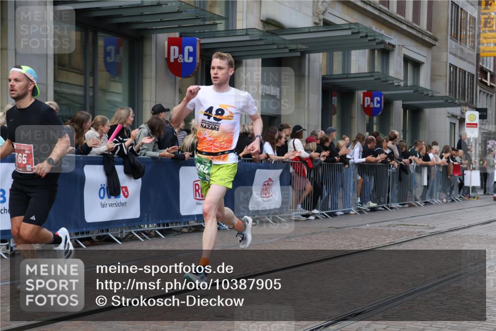 13.09.2026 - 21. swb-Marathon Bremen Strokosch-Dieckow http://msf.ph/oto/10387905 13.09.2026 12:57:17 Ziel 919, 1875, 2986, 4795, 6264, 365, 573, 850, 3368, 5912, 6201 meine-sportfotos.de