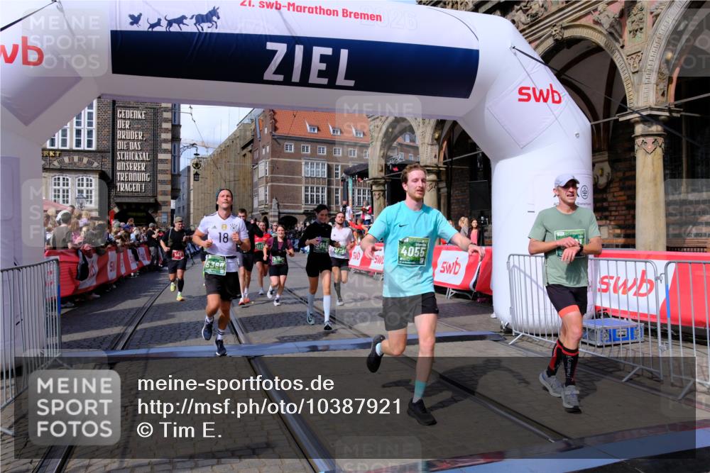 13.09.2026 - 21. swb-Marathon Bremen Tim E. http://msf.ph/oto/10387921 13.09.2026 13:28:32 Ziel 178, 210, 1380, 1460, 2047, 2977, 3114, 3294, 3334, 3597, 4506, 5250, 5360, 5889, 6182, 7926, 8429, 9064, 9167, 9168, 9543, 9549, 9738, 9881 meine-sportfotos.de