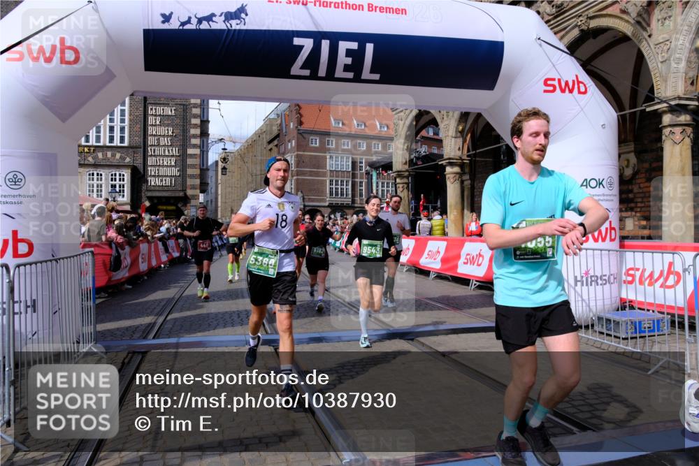 13.09.2026 - 21. swb-Marathon Bremen Tim E. http://msf.ph/oto/10387930 13.09.2026 13:28:33 Ziel 178, 210, 1380, 1460, 2047, 2977, 3114, 3294, 3334, 3597, 4506, 5250, 5360, 5889, 6182, 7926, 8429, 8570, 9064, 9167, 9168, 9543, 9549, 9738, 9881 meine-sportfotos.de