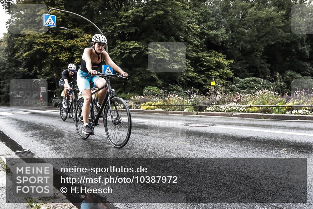13.09.2026 - Stadtparktriathlon H.Heesch http://msf.ph/oto/10387972 13.09.2026 12:20:57 Radfahren 950, 986, 1080, 1118, 1151 meine-sportfotos.de