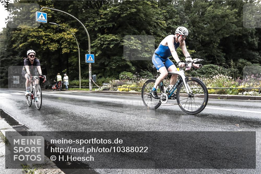 13.09.2026 - Stadtparktriathlon H.Heesch http://msf.ph/oto/10388022 13.09.2026 12:22:01 Radfahren 957, 1035, 1069, 1127, 1156, 1163 meine-sportfotos.de