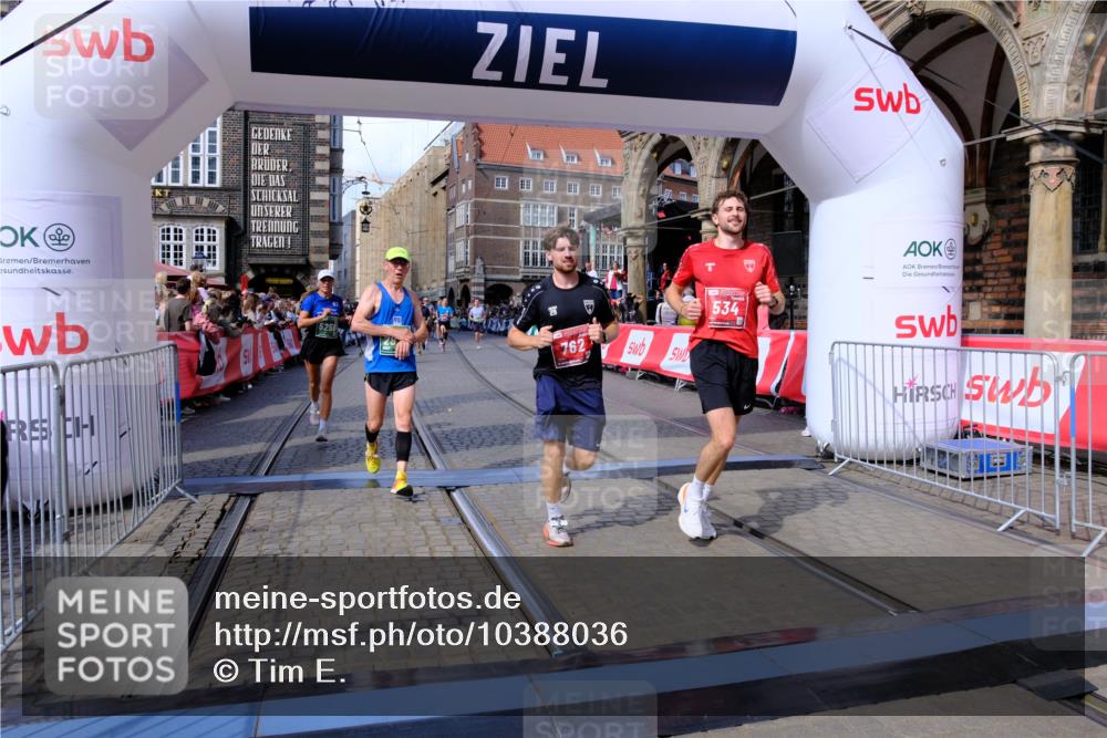 13.09.2026 - 21. swb-Marathon Bremen Tim E. http://msf.ph/oto/10388036 13.09.2026 13:28:38 Ziel 178, 210, 1239, 1380, 1460, 2047, 2977, 3114, 3294, 3334, 3597, 4250, 4506, 5250, 5360, 5683, 5889, 6182, 8429, 8570, 9064, 9543, 9549, 9738, 9881 meine-sportfotos.de